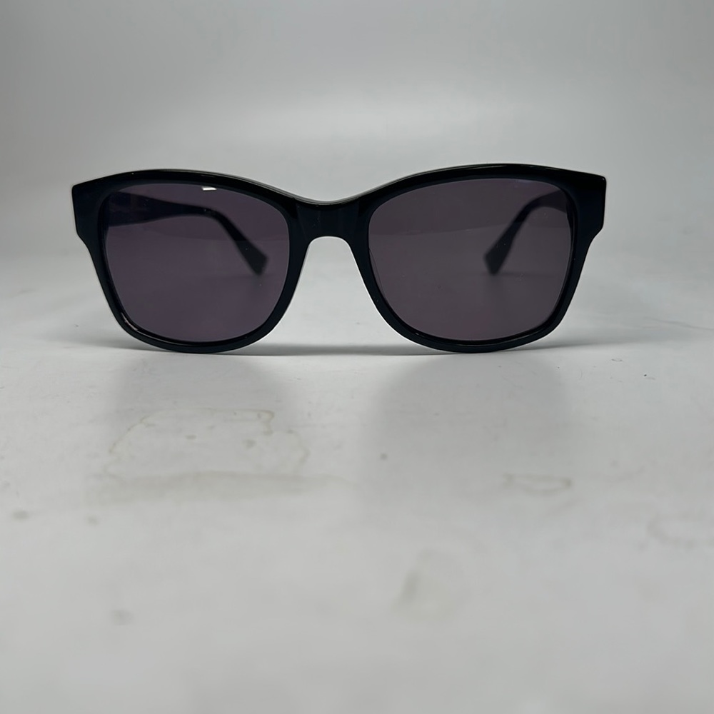 Dakota Smith sunglasses